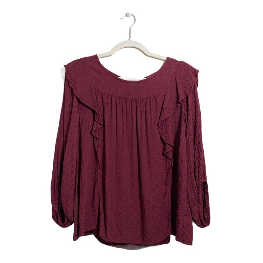 Universal Thread Size Small Peasant Top Ruffle
